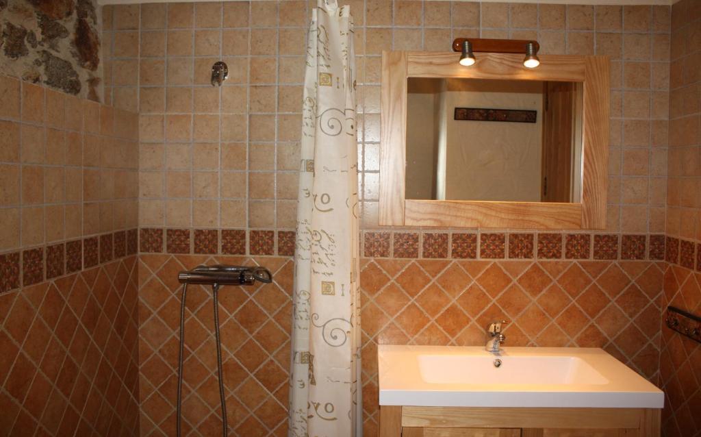 Apartamentos El Jardin Del Poeta Guijo de Granadilla Room photo